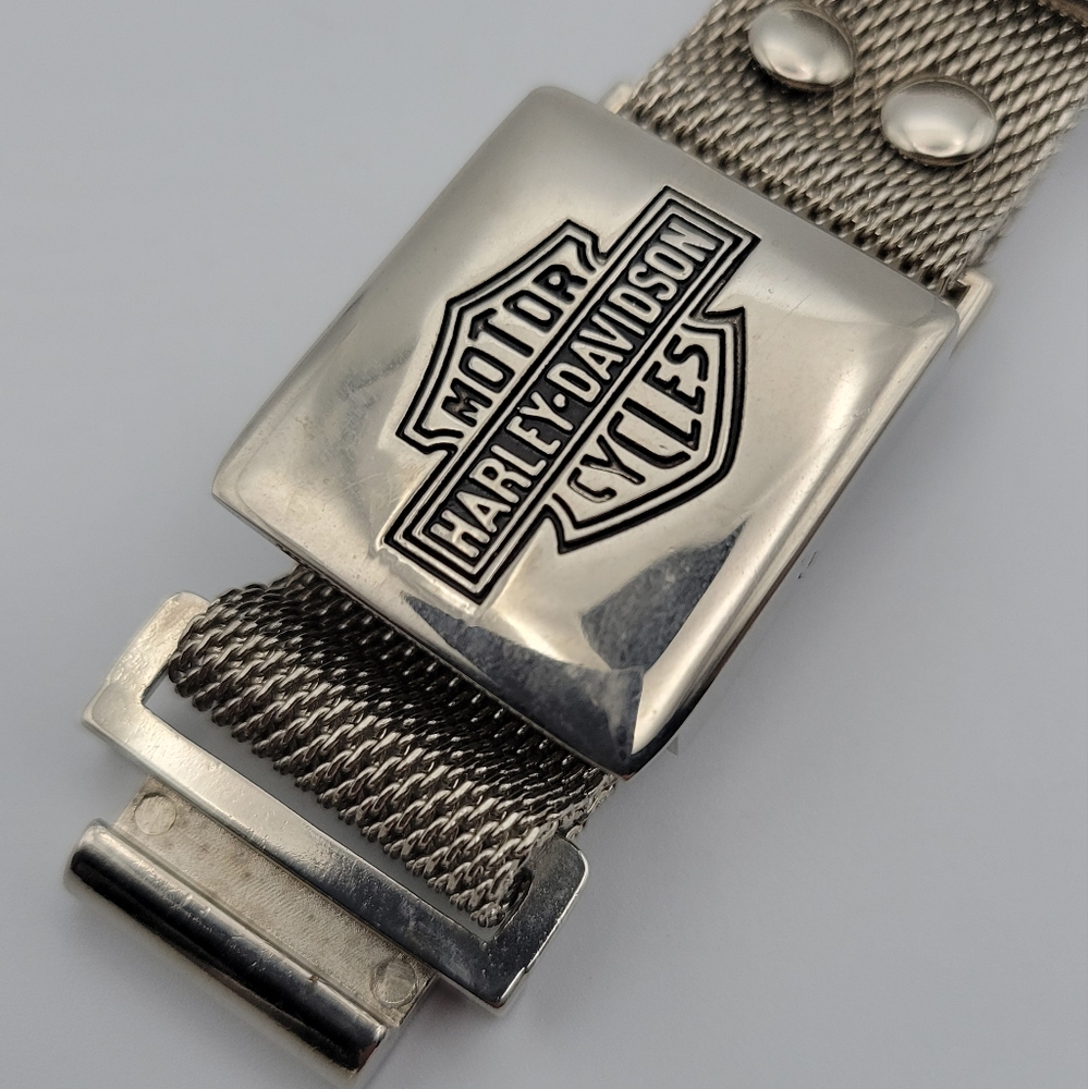 Vintage Harley‑Davidson Mesh Belt with Seat‑Belt‑Style Buckle in Silver Tone - Picture 5 of 11